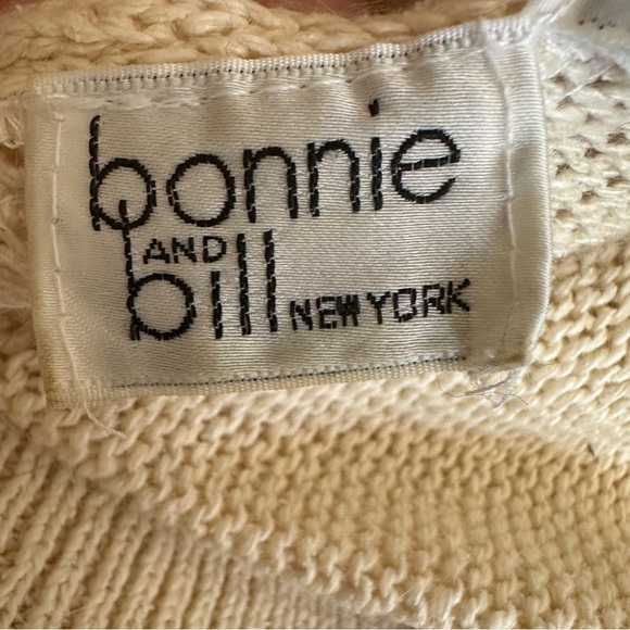 Bonnie and Bill Cream Angora Sweater Detachable Marabou Feather Collar Small VTG - Picture 16 of 16